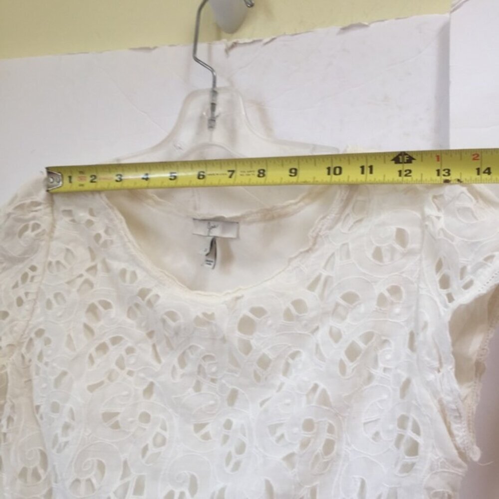 Joie Eyelet Lace Shirt Short Sleeve Crew Top Blouse Neutral White Lined Sheer S - Picture 8 of 14